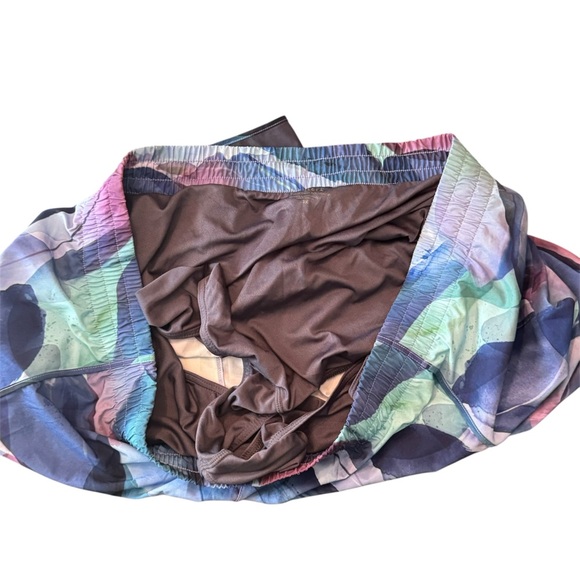 Athleta Printed Mesh Racer Run Short 4” Plus Size - Picture 6 of 7